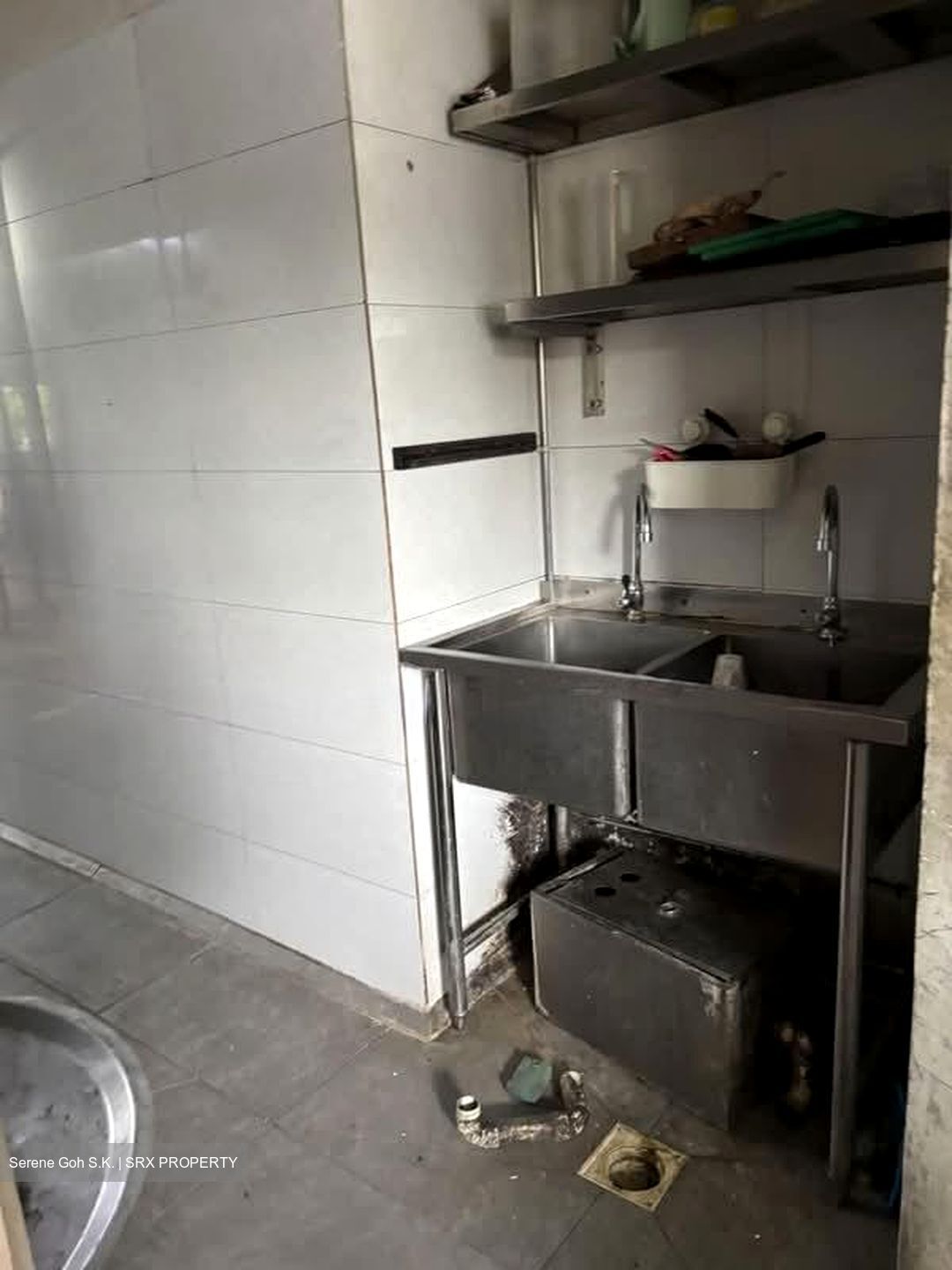 5 CHANGI VILLAGE ROAD (D17), Retail #570009611